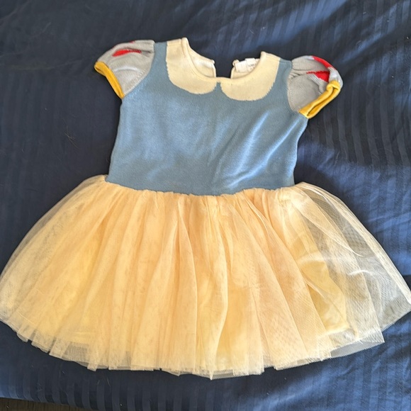 GAP Other - Gap Snow White 2T